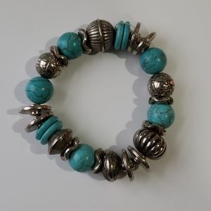 Turquoise and Silver Bracelet- stretchy